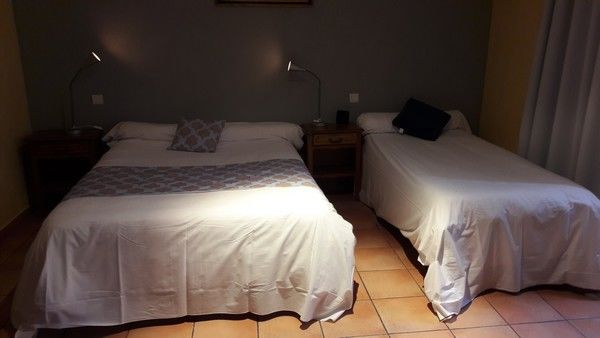 Logis Hotel De L'Etang Кюкюрон Экстерьер фото